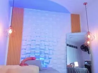 Valeryuzman  live sex cam