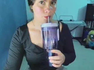 Gigistephans  live sex cam
