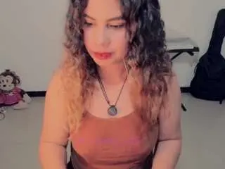 Gigistephans  live sex cam