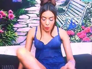 Indianpretty1  live sex cam