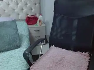 Kylie-lovex1  live sex cam