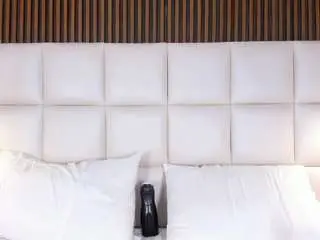 Maludiazx  live sex cam