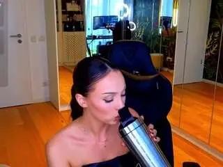 Mileysin1111  live sex cam