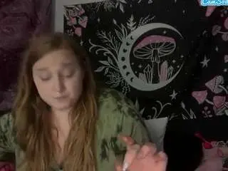 Thickgingergoddess  live sex cam