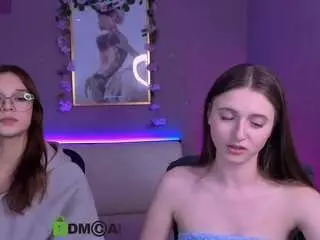 X-yasmin-x  live sex cam