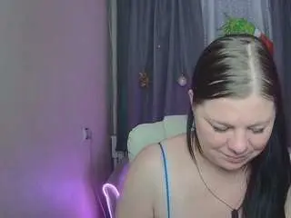 Britneyraine  live sex cam