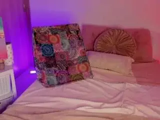 Lady-lacey  live sex cam