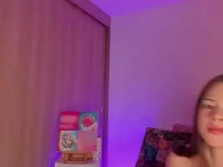 Lady-lacey  live sex cam