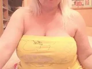 Miranda-robinson  live sex cam