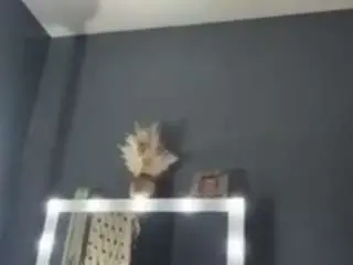 Queeenchristine  live sex cam