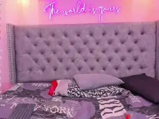 Sophiia-77  live sex cam