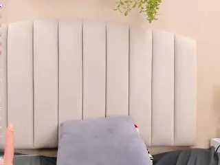 Sophiia-77  live sex cam