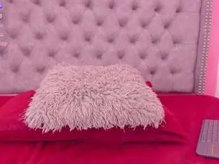 Sophiia-77  live sex cam