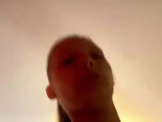 Valdawero  live sex cam