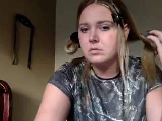 Cowgirlaustin  live sex cam
