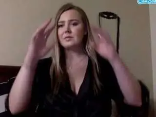 Cowgirlaustin  live sex cam