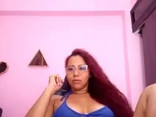 Keila-cachonda  live sex cam