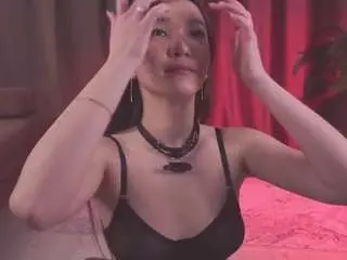 Mentallymonika  live sex cam