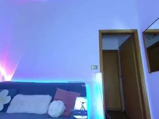 Natalie10g  live sex cam