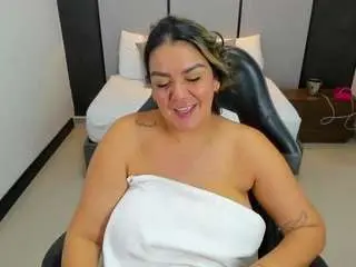 Ruby-jimenez18  live sex cam