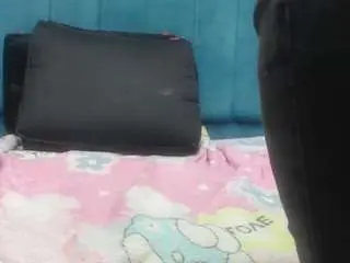 Skinny-brenda  live sex cam