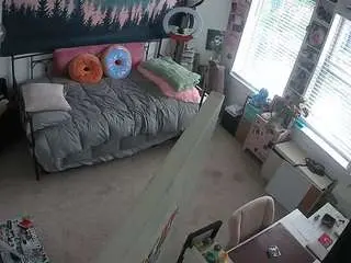 Voyeurcam-hazelgrace-02  live sex cam