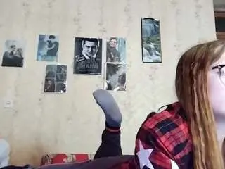 Adrienefrock  live sex cam