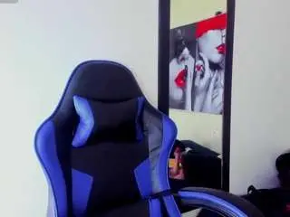 Charis-bellota  live sex cam