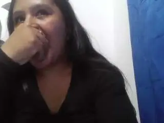 Charis-bellota  live sex cam