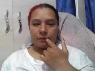 Charis-bellota  live sex cam