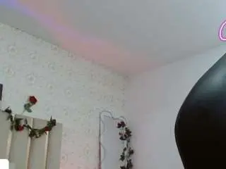 Karla-tay  live sex cam