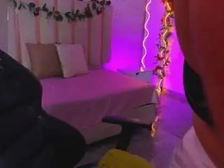 Karla-tay  live sex cam