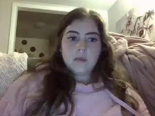 Katyachase  live sex cam