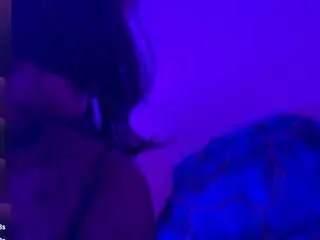 Kittyinferno  live sex cam