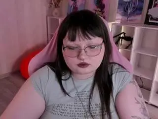 Nikki-glow  live sex cam