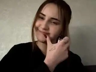 Noellekulik  live sex cam