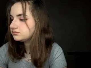Noellekulik  live sex cam