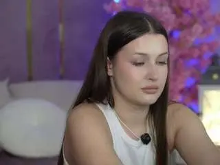 Onelaya  live sex cam