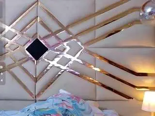 Sluttyandmature  live sex cam