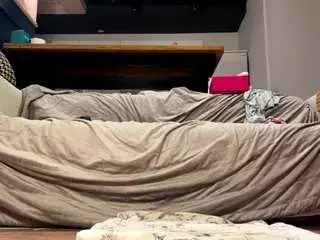 Tayteelswick  live sex cam
