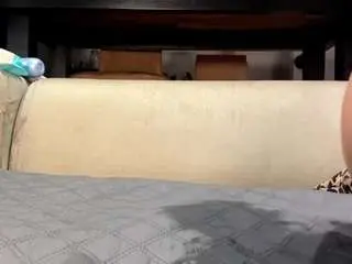 Tayteelswick  live sex cam