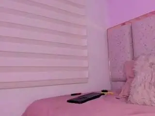 Violeta-olsen  live sex cam