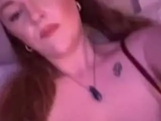 Andersonsarah319  live sex cam