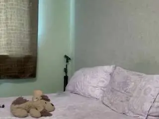 Diamondtyler  live sex cam