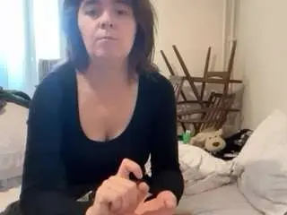 Diamondtyler  live sex cam