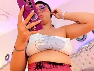 Evangelineross  live sex cam