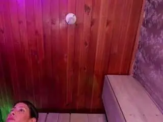 Laurenhills  live sex cam