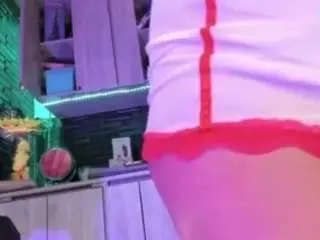 Laurenhills  live sex cam