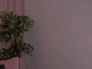 Rinaklark  live sex cam