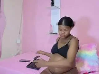 Zara-jewel22  live sex cam